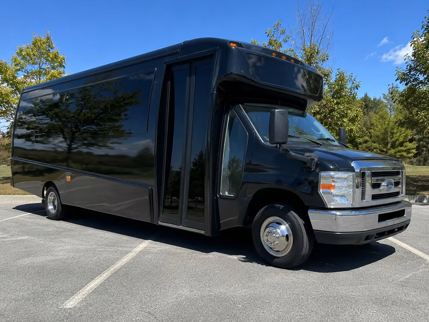 minibus rentals for smaller fort worth prom groups who want something private and comfortable