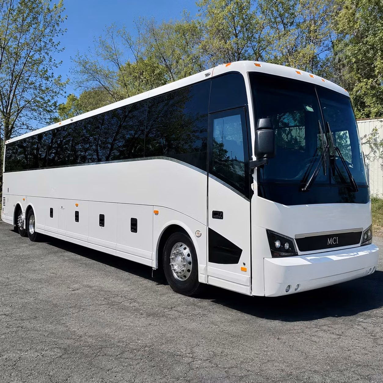 need a bus for a multi venue concert night in fort worth