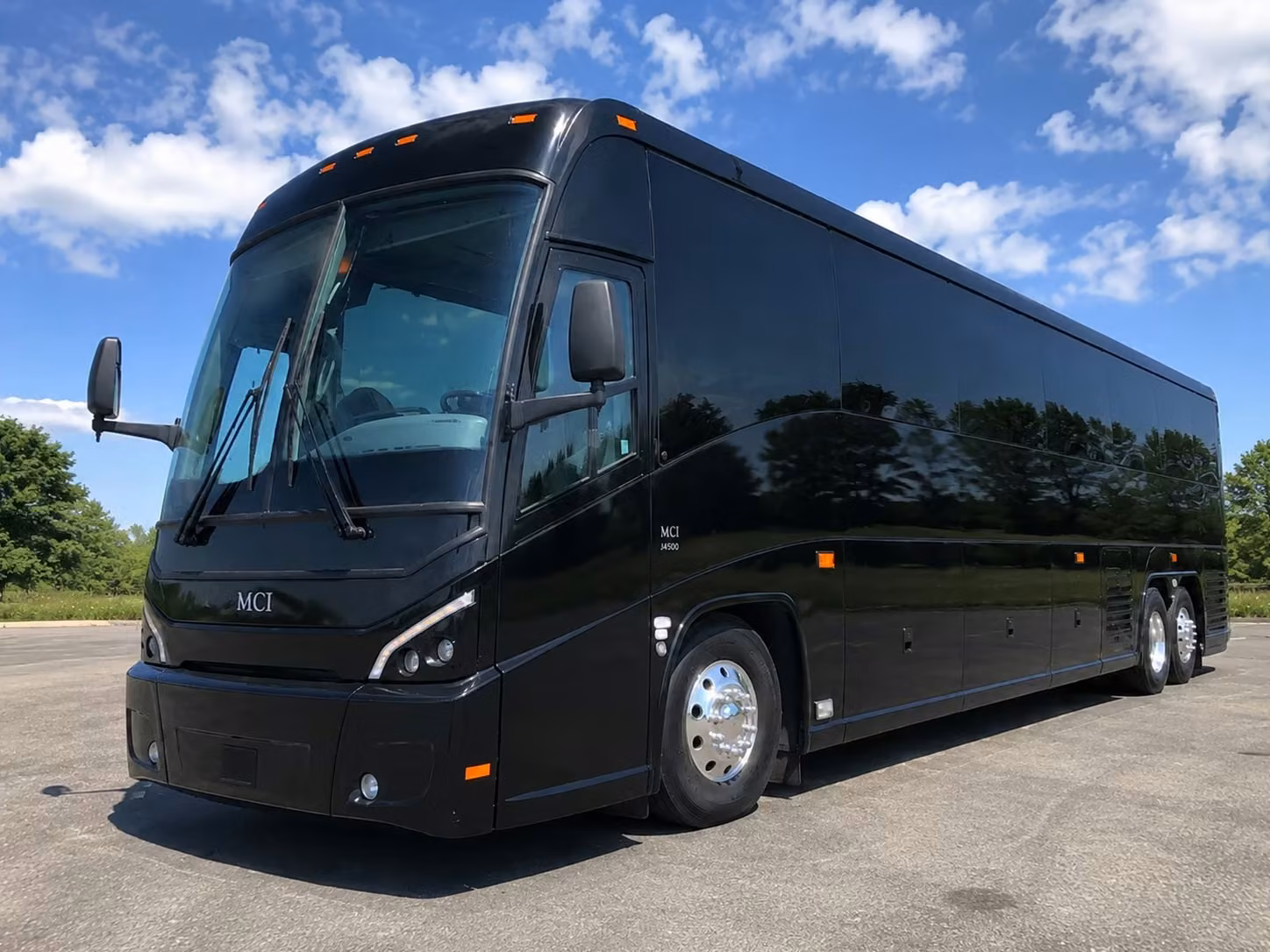 sporting event transportation to dickies arena globe life field panther island